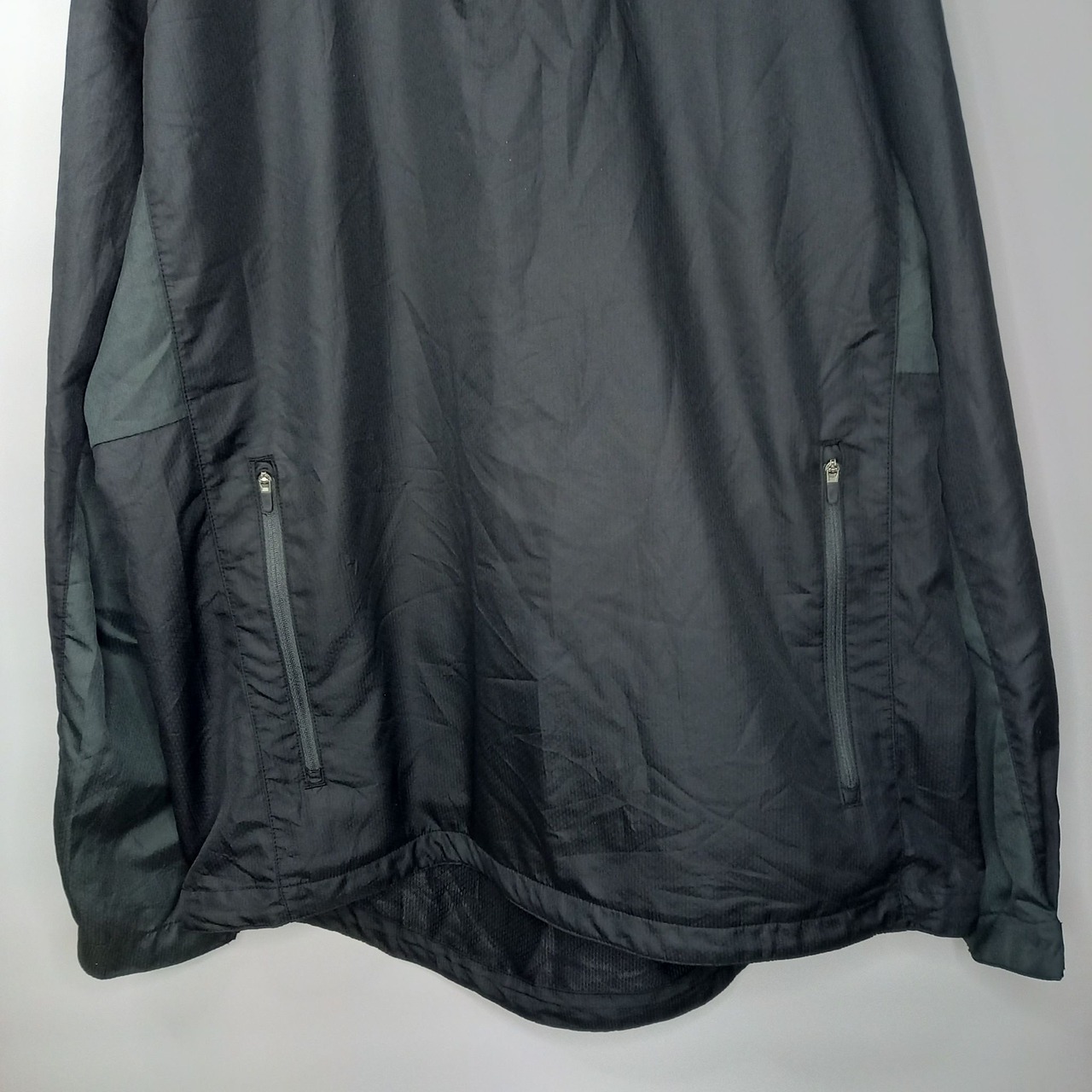 ナイキ　ハーフジップ　ナイロンジャケット　アノラック　フーディー　刺繍ロゴ　M