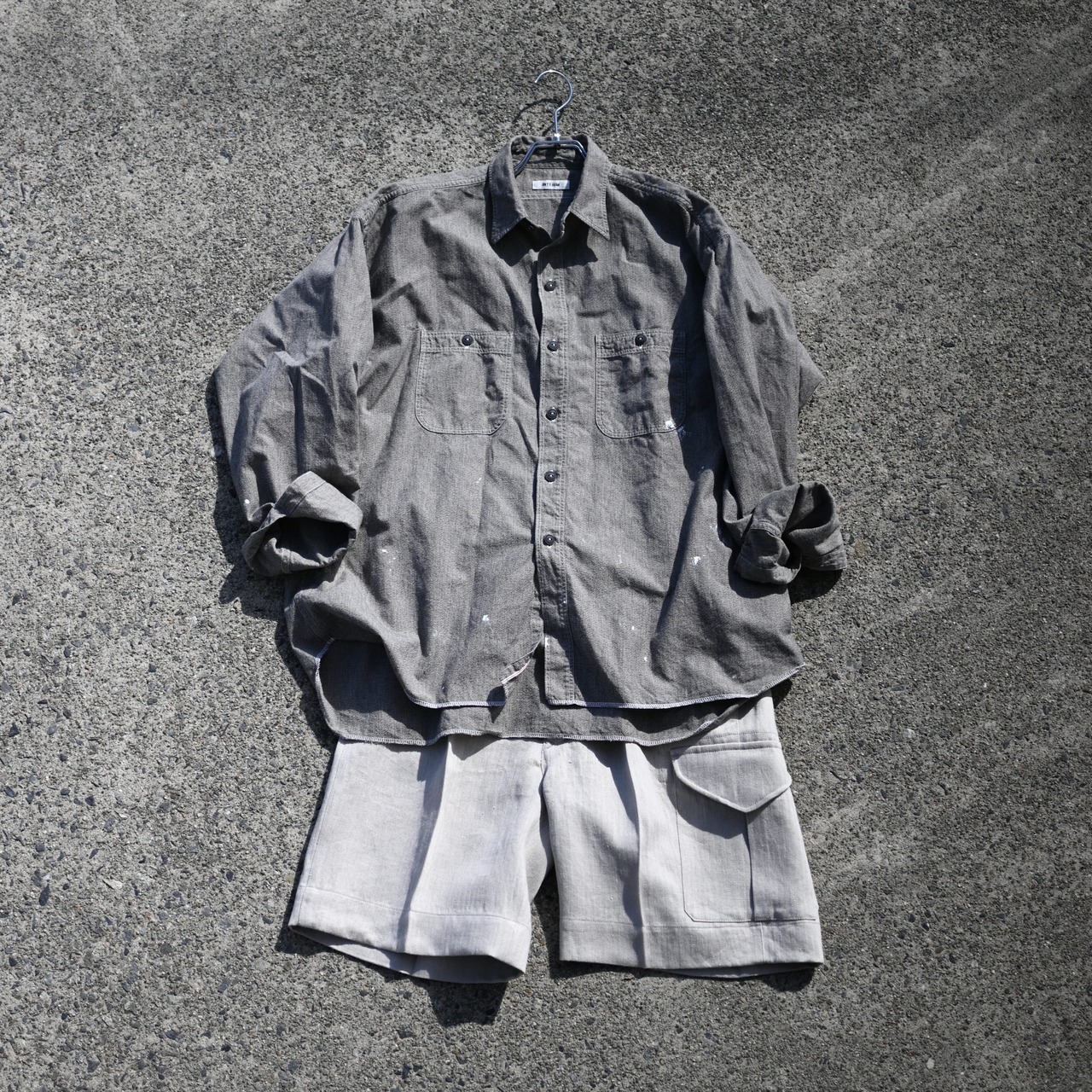 INTERIM / MILK PAINT VINTAGE WASH BLACK SHUTTLE CHAMBRAY HYPER BIG US NAVY WORK SHIRT TYPE2