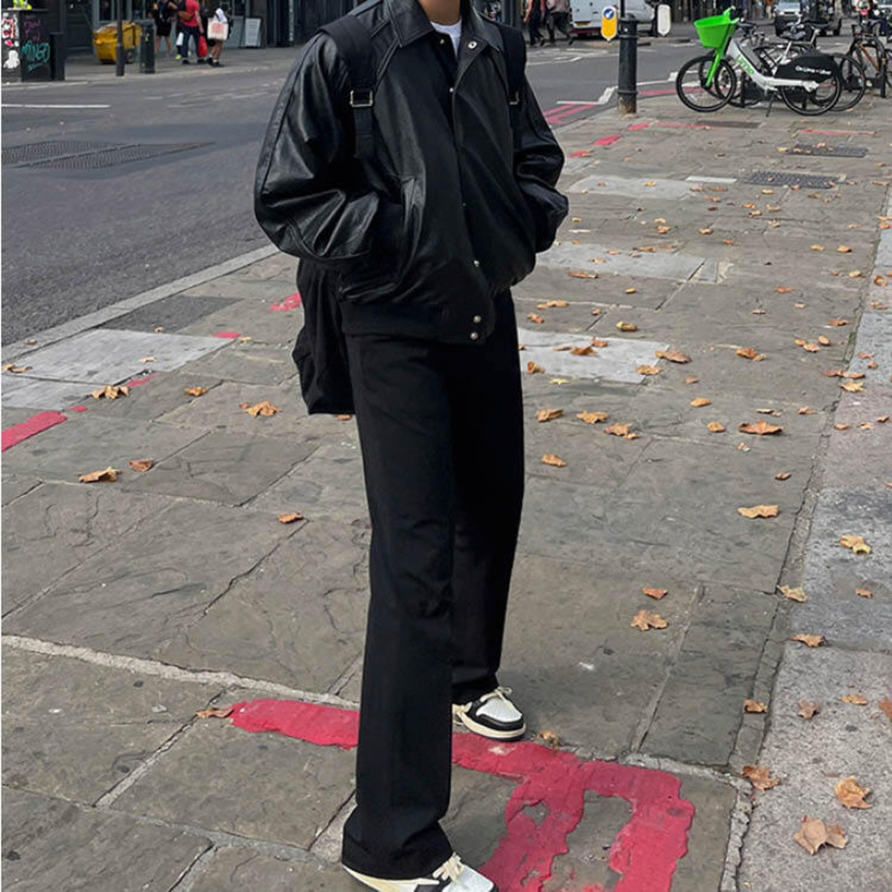 シンプルフレアレッグパンツ　MT0080120