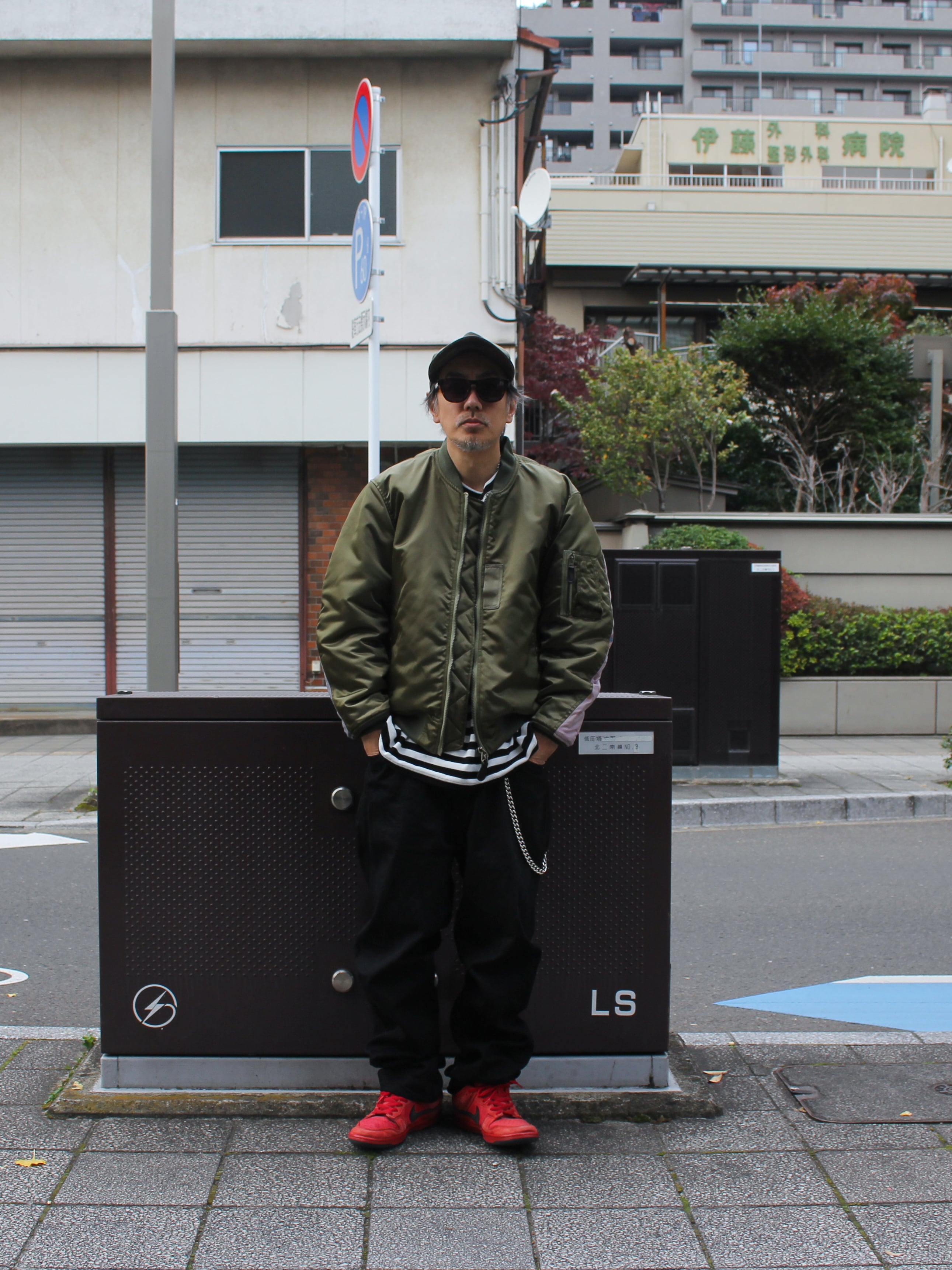EACHTIME. × TRANSPORT × MHAK MA-1 OLIVE | EACHTIME. / EZ DO MARKET