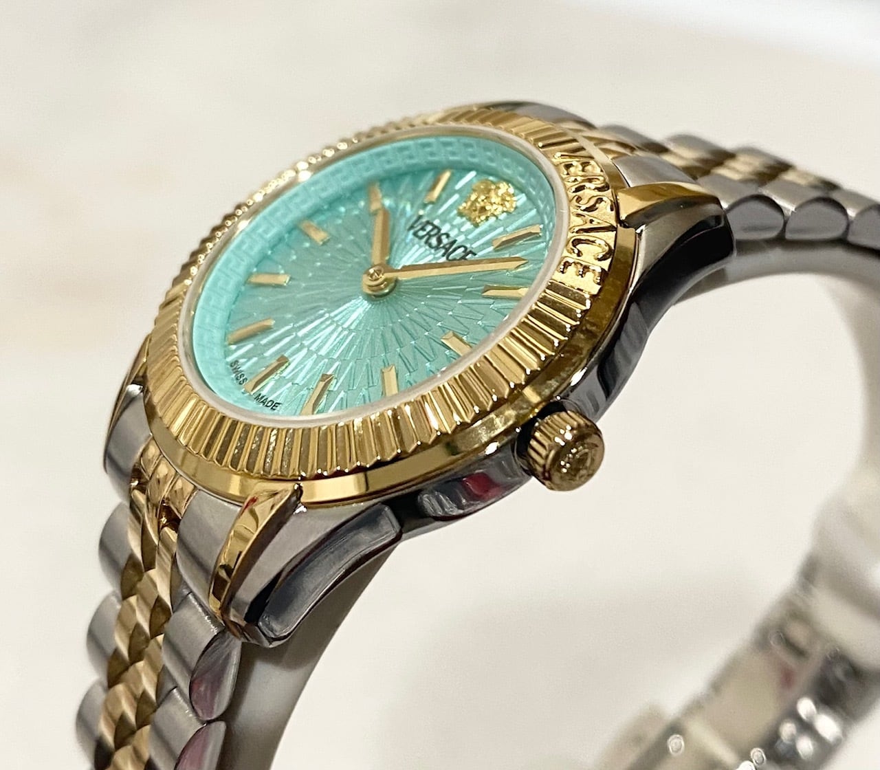 VERSACE ヴェルサーチェ レディース 腕時計 VE9CA1025 グレカタイム