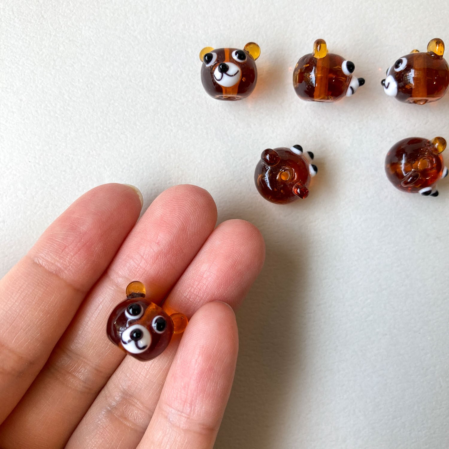 クマの顔ガラスビーズ | Dua-アクセサリーパーツショップ