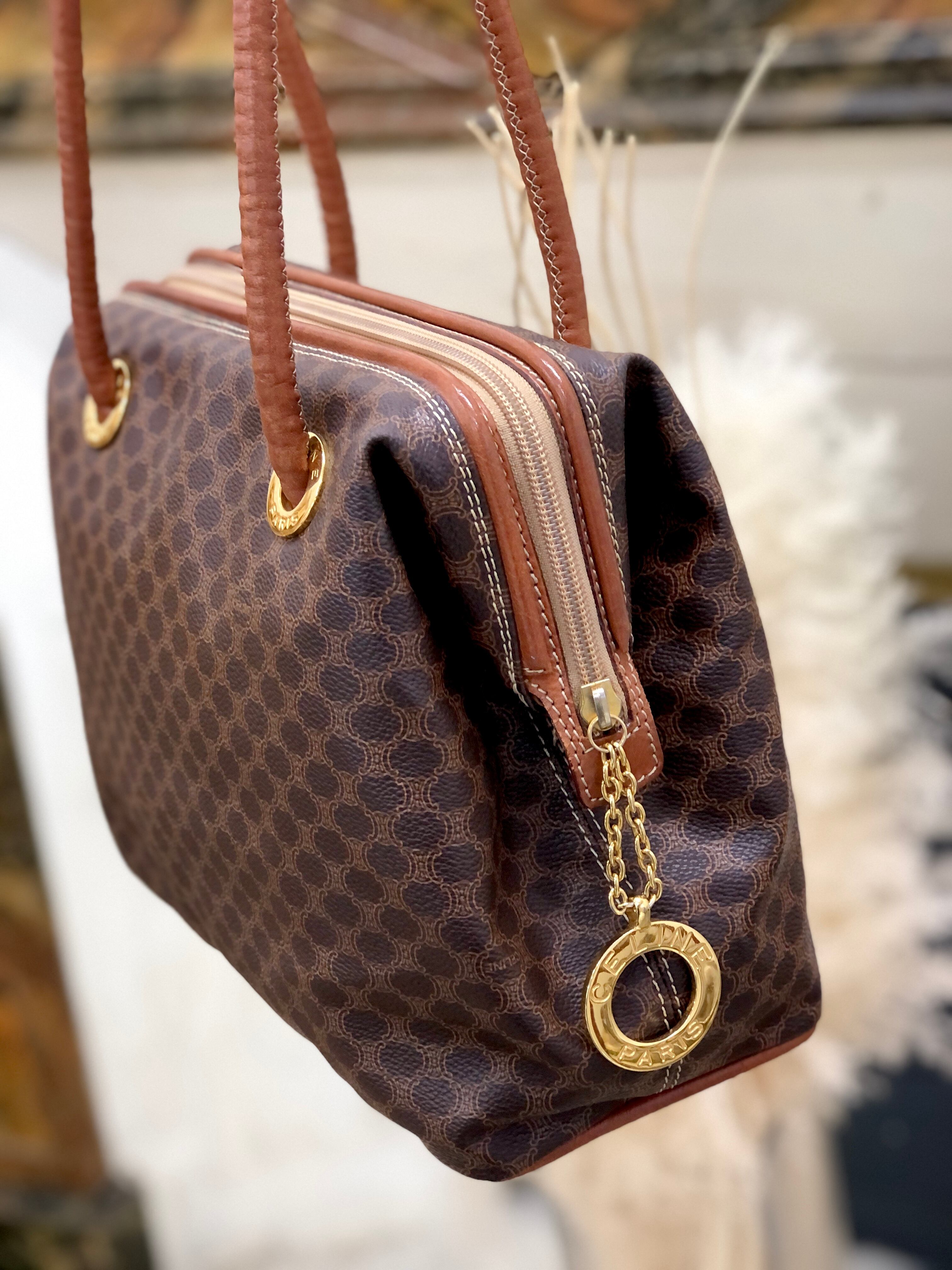 日本直送 名牌中古包 】CELINE セリーヌ マカダム サークルチャーム