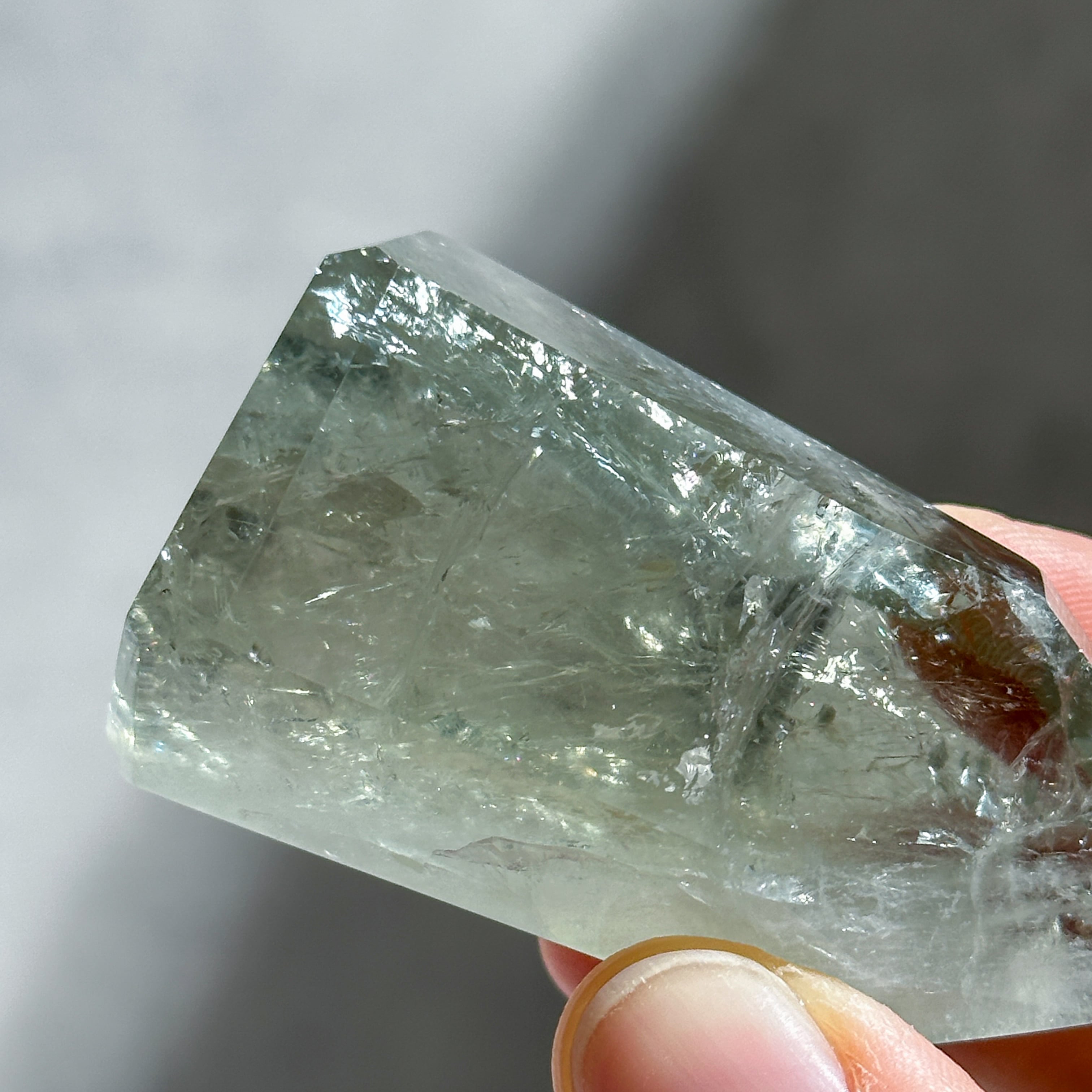 非加熱◎バイーア産グリーンアメジスト タワー12◇Green Amethyst