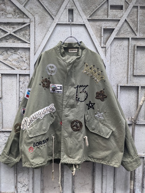 "MILITARY" studs & patch & embroidery jacket