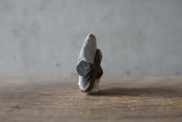 ロシア産スタウロライト　Staurolite