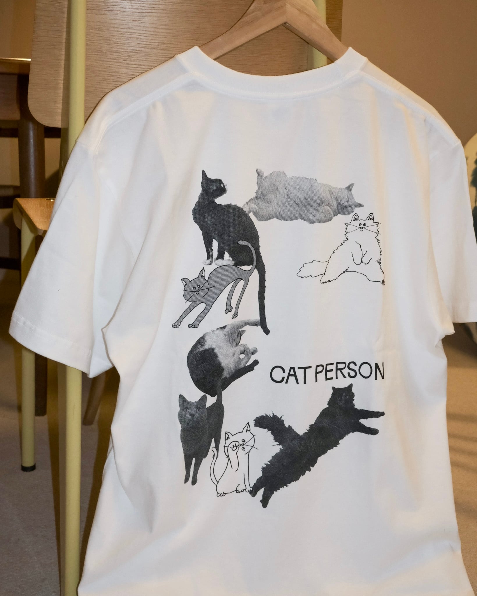 NEW】CAT PERSON T-Shirt | Ouida