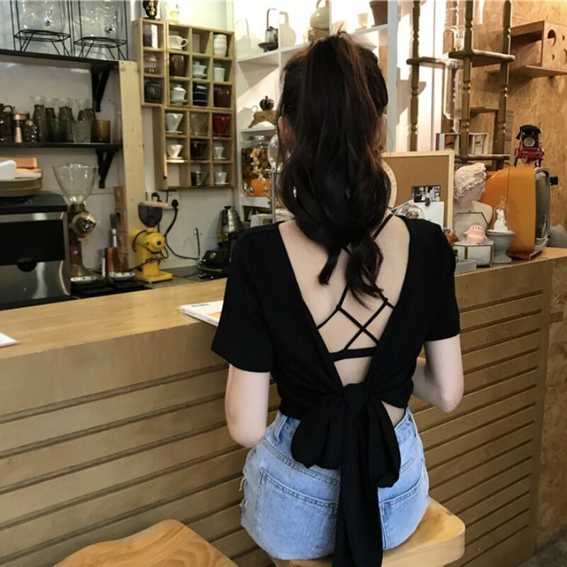 ホルターストラップショートトップレディース2020年夏ニュー香港フレーバーシンネットレッドインスーパーファイアブラック半袖Tシャツトレンド 1号婦人5283360404