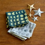 【ハンカチ】月の満ち欠けにきらめく星の刺繍