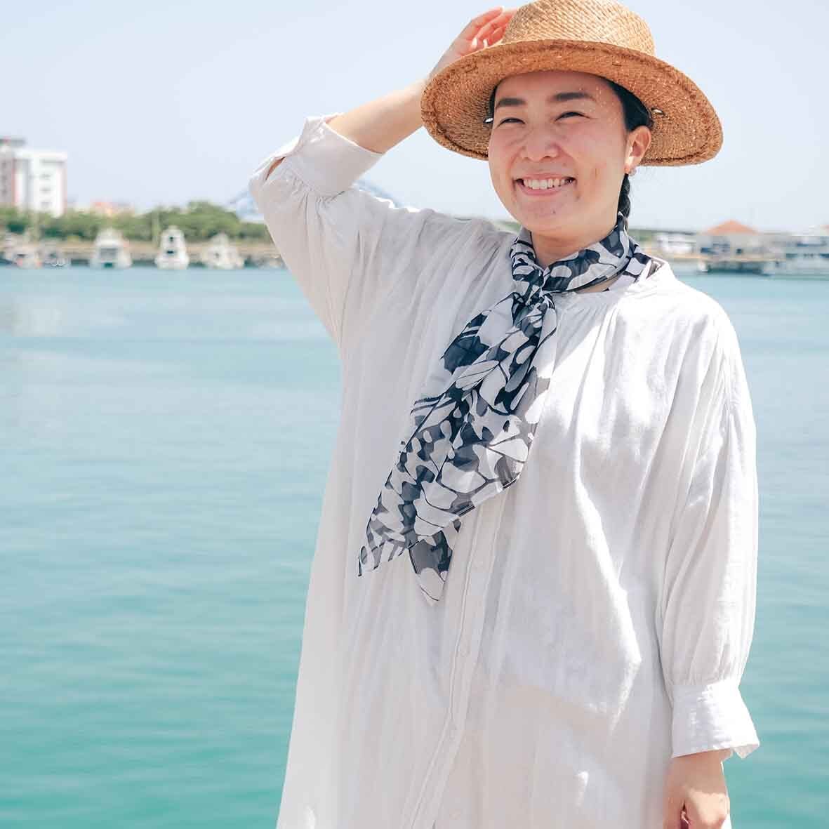 オオゴマダラ柄スカーフ | イチグスクモード