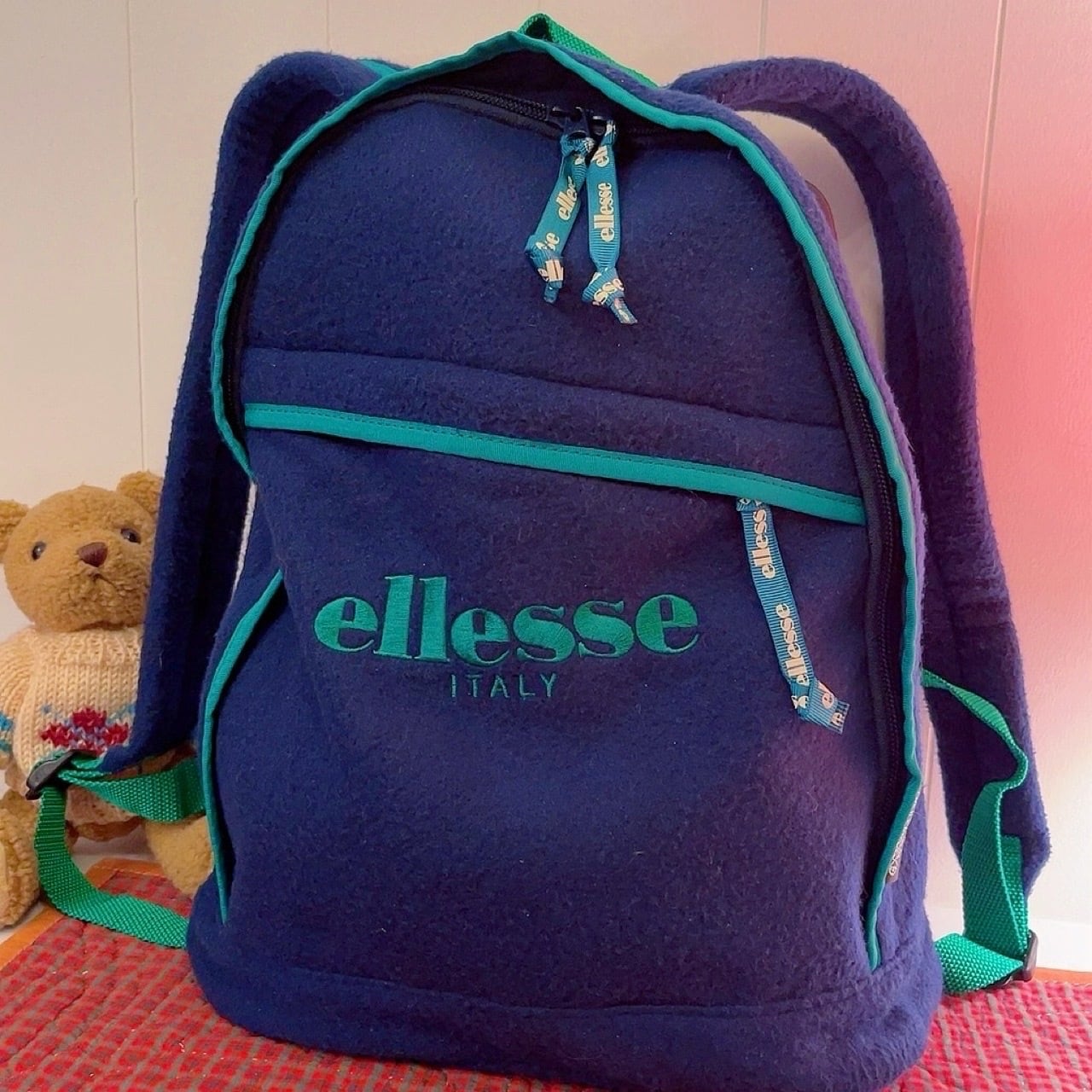 ellesse / navy piping backpack