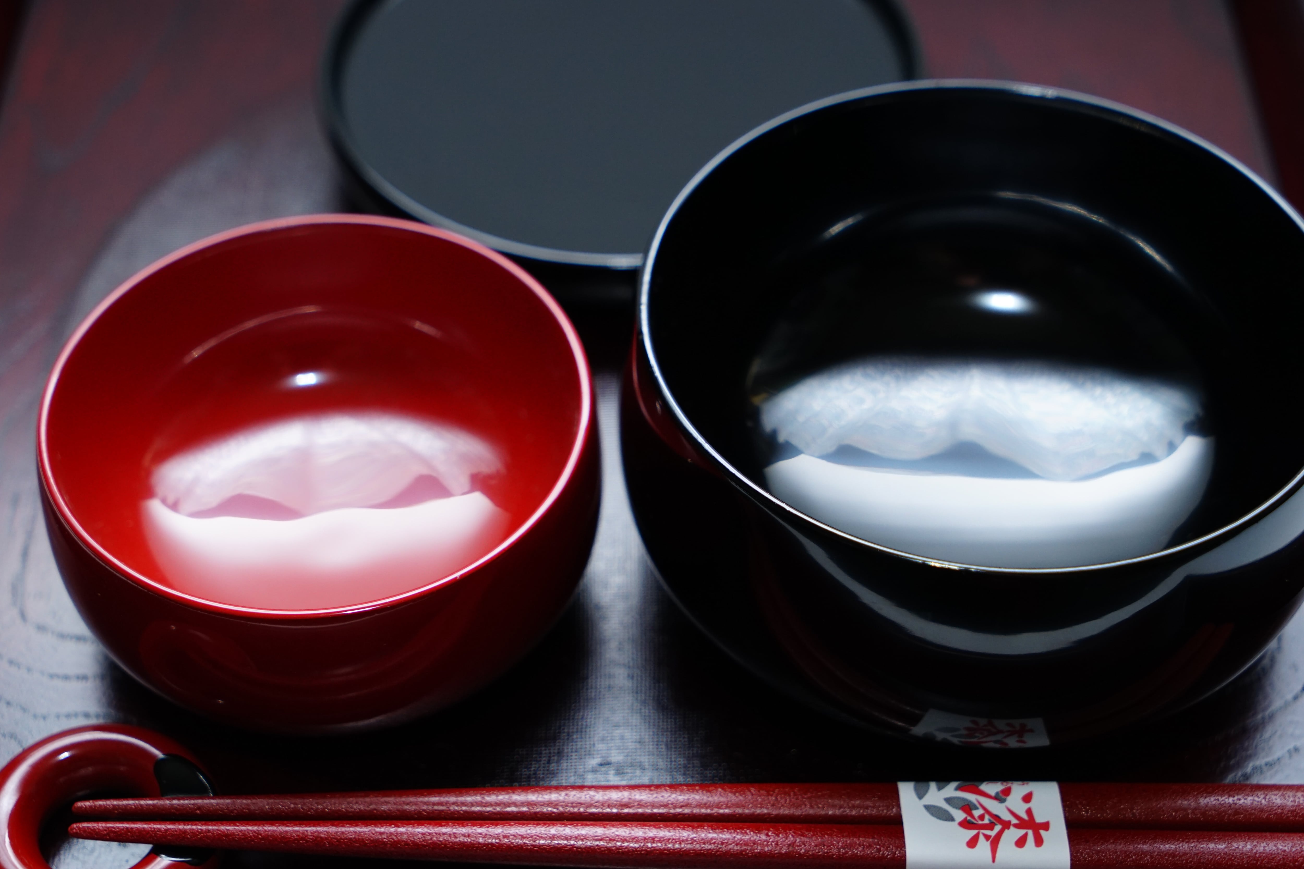 Sale!! 熱湯・油・酢OK 天然漆100% 木製:栃 楽具 花塗 一汁一菜三つ組