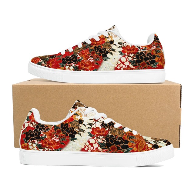 和紋様装飾　牡丹紅白　ヴィーガンレザー　ロウトップスニーカー