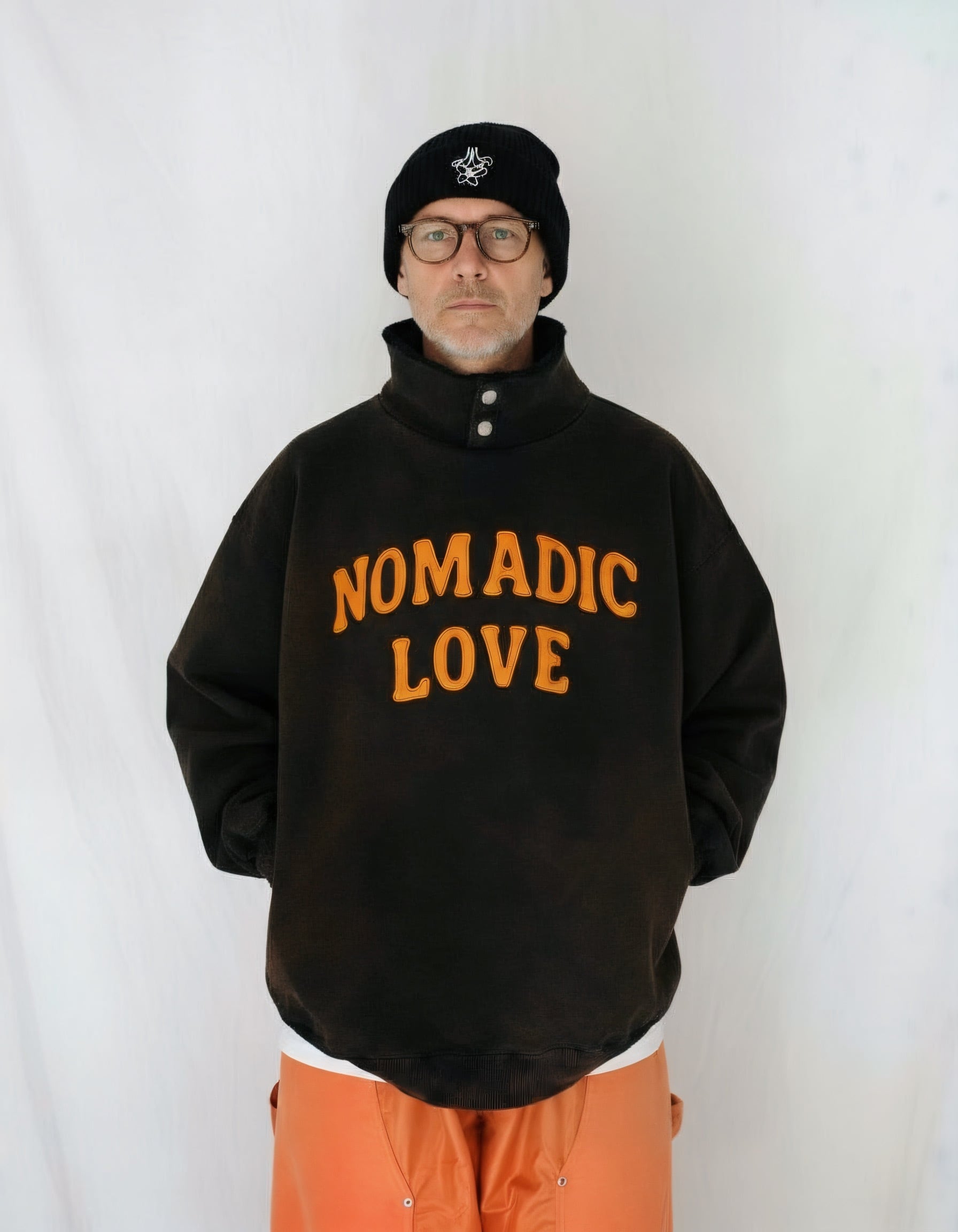 残り僅か | NOMADIC High Neck Sweat-Black
