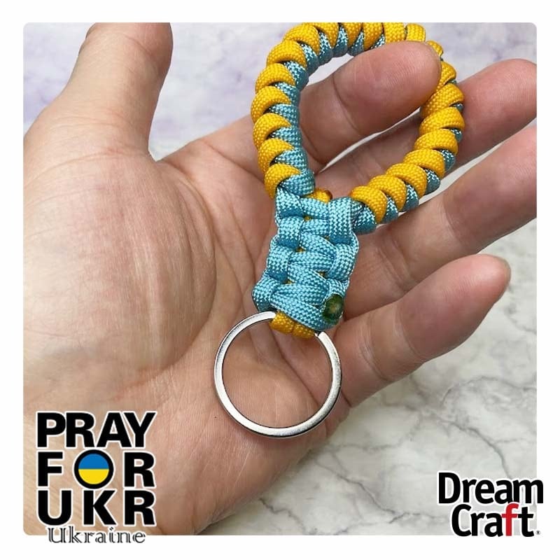 送料無料】パラコードキーリング-PRAY FOR UKR（カロライナブルー×山吹