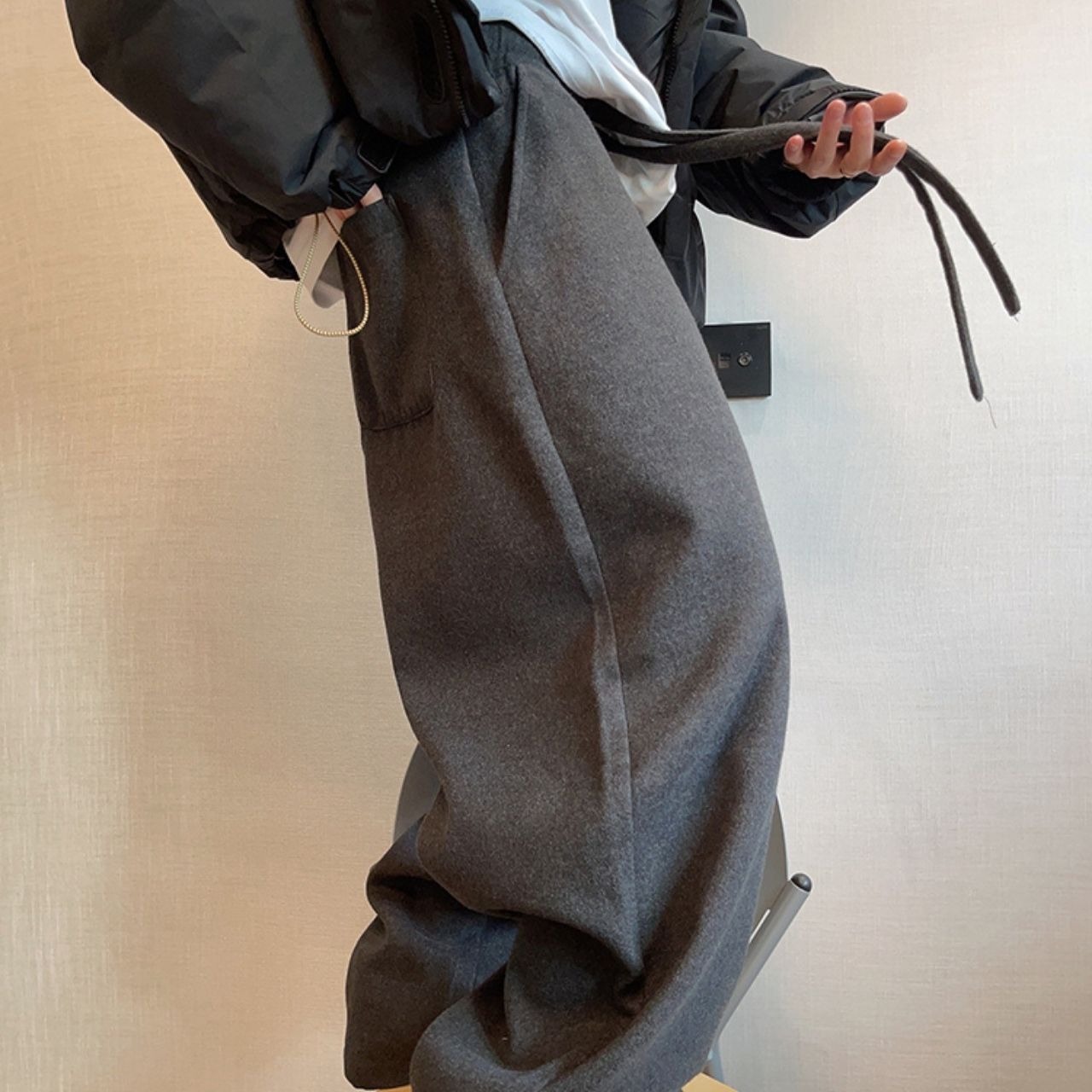 ボリュームウールルーズパンツ　1038