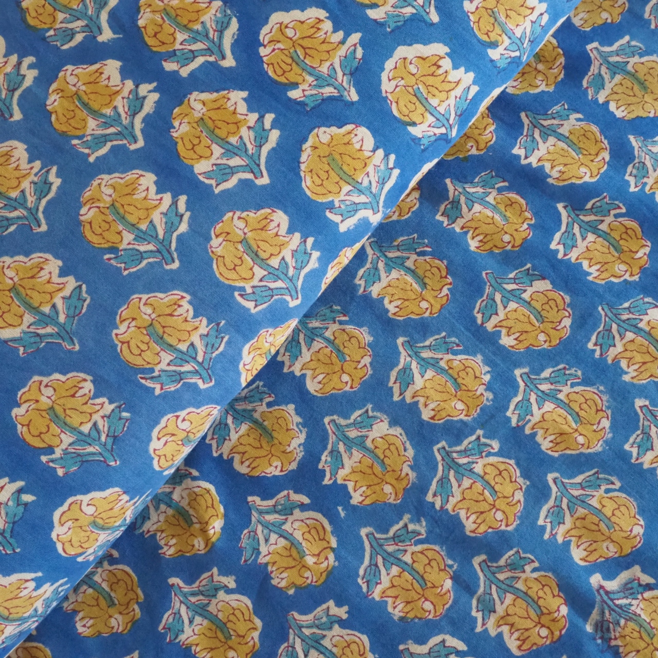 ブロックプリント生地【50cm単位】インド綿 小花柄 ブルー×黄色 #52616-BL2