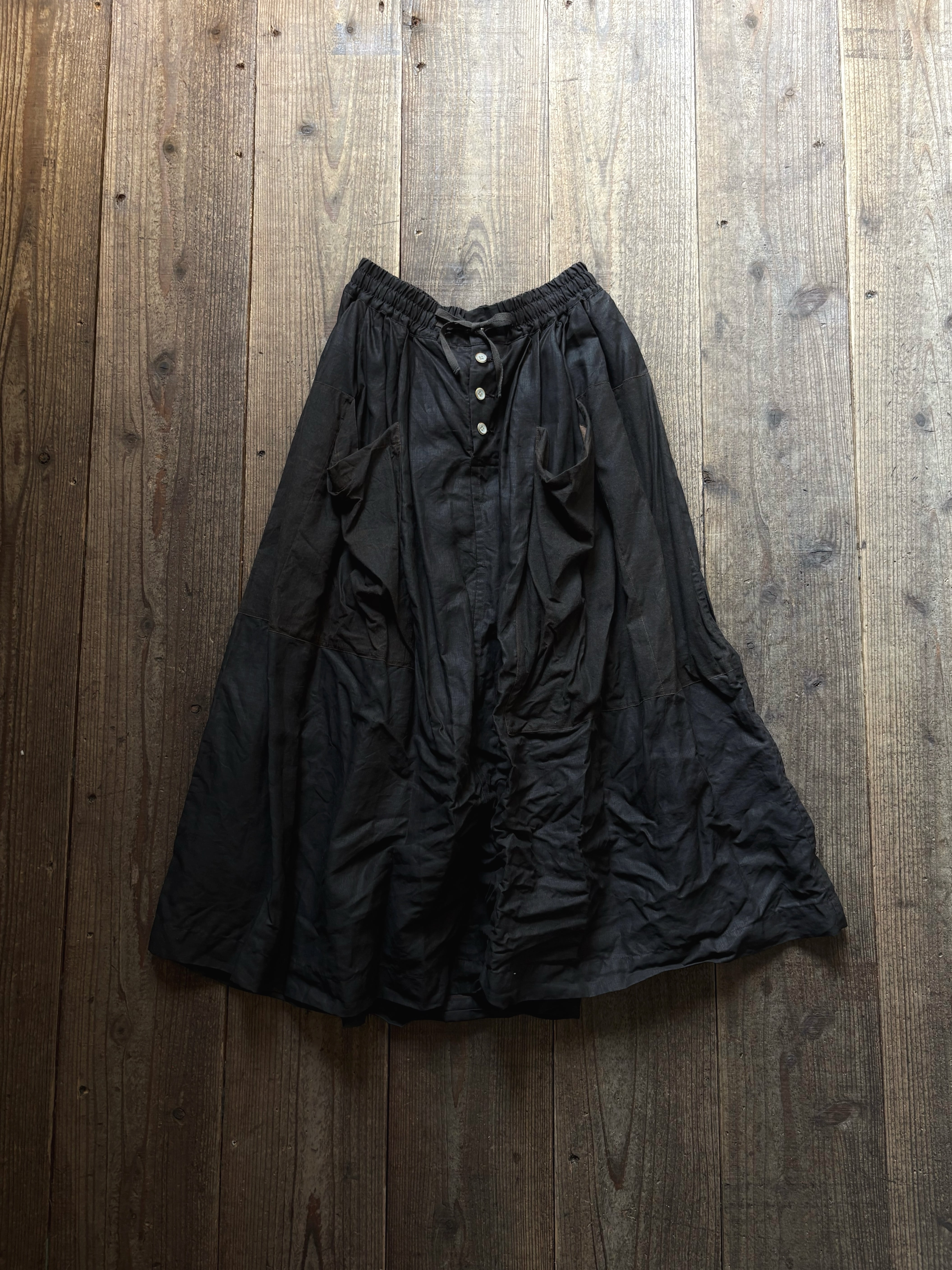 suzuki takayuki barrel skirt A241-27 black | TALE COCOON