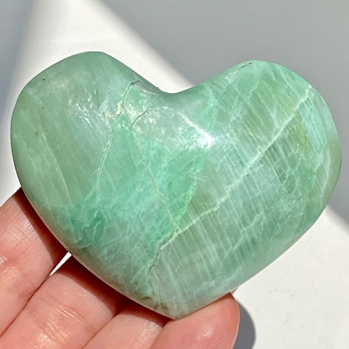 ガーニエライト(グリーンムーンストーン)のハート Garnierite Heart AC3626 My Stellar Crystals