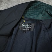 Dryjoys switching design nylon jacket