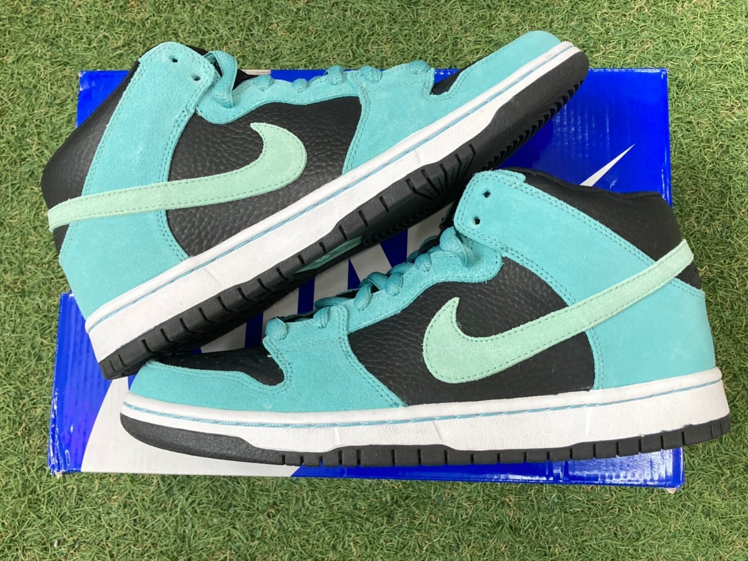 NIKE SB DUNK MID \