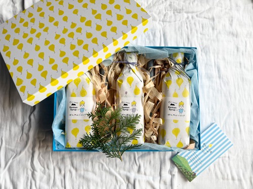 Ｇ．Ｈ．Ｉ【2025年　冬　おしりの山のばんかんシロップ　ギフトボックス　】