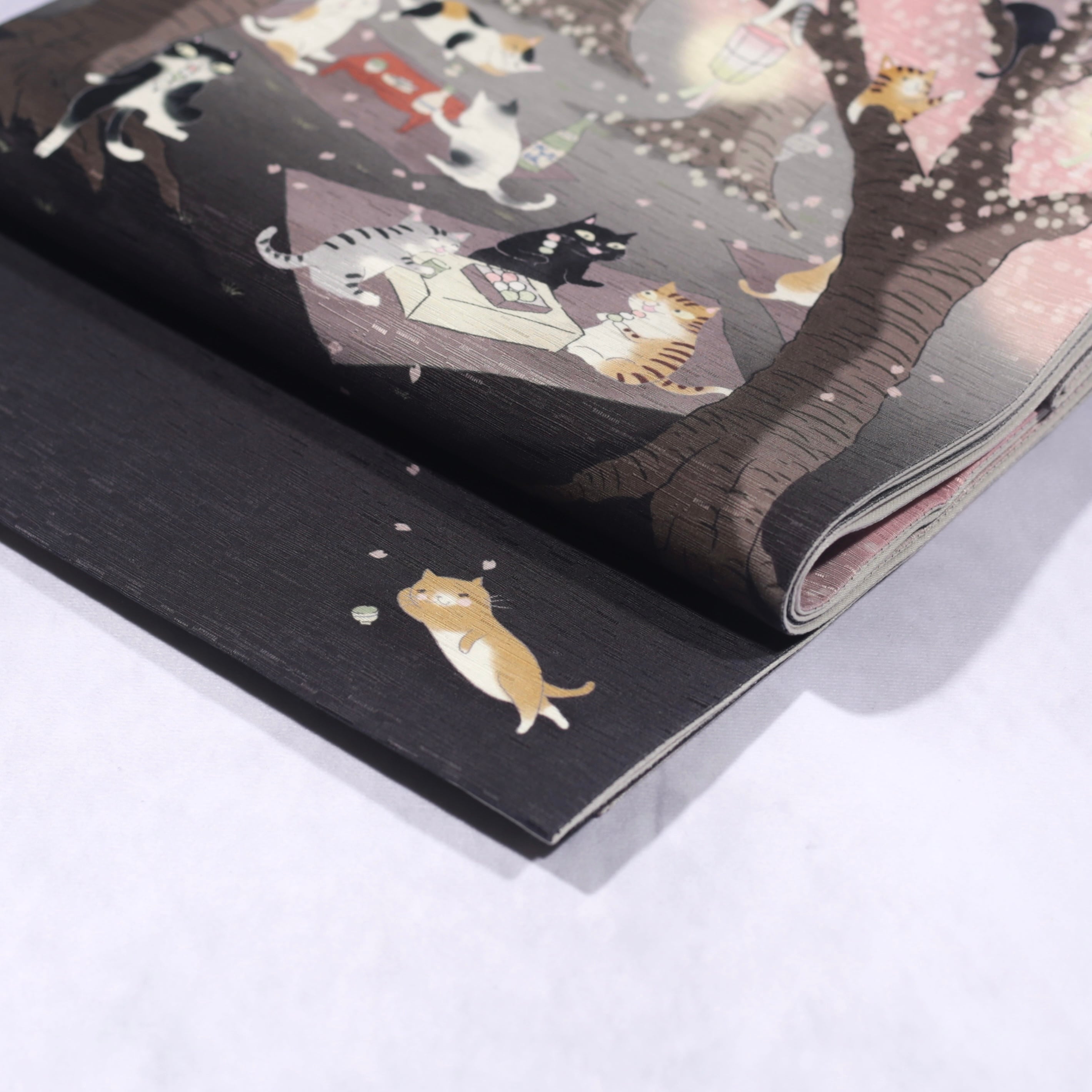 再入荷 .* 新品・未使用 WAKKA 正絹 京袋帯【お花見猫／夜桜】お仕立て