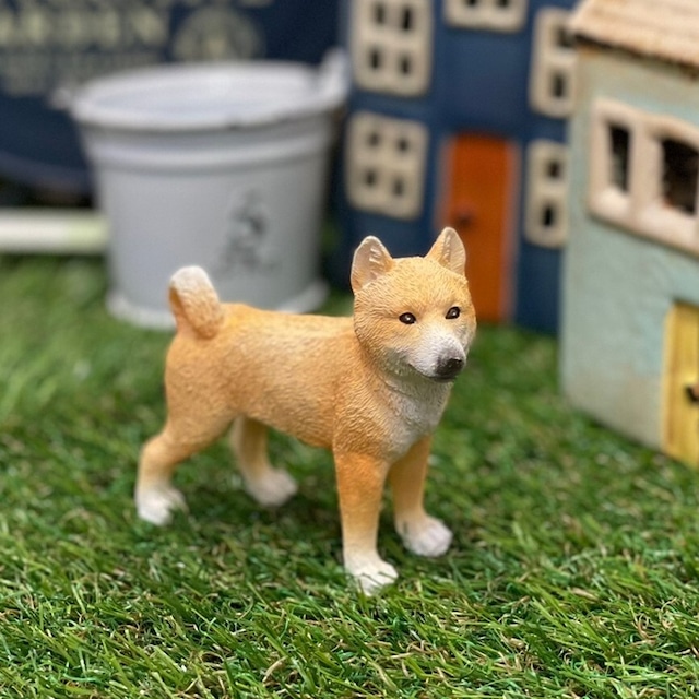 豆柴 柴犬 茶柴 立ち姿 ミニチュアアニマル 小さな動物の世界 レトロ アンティーク風 置物 オブジェ インテリア ガーデニング プレゼント ギフト かわいい ユニーク 楽しい 癒し マスコット フィギュア リアル 本物そっくり コレクション 手のひらサイズ ED13041A