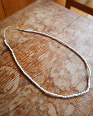 【新品】ANTIQUE GLASS BEADS NECKLACE White/アメリカ買付け アンティーク ガラス ビーズ ネックレス ホワイト 約70cm 葉山 SUNSHINE+CLOUDイベント限定アイテム