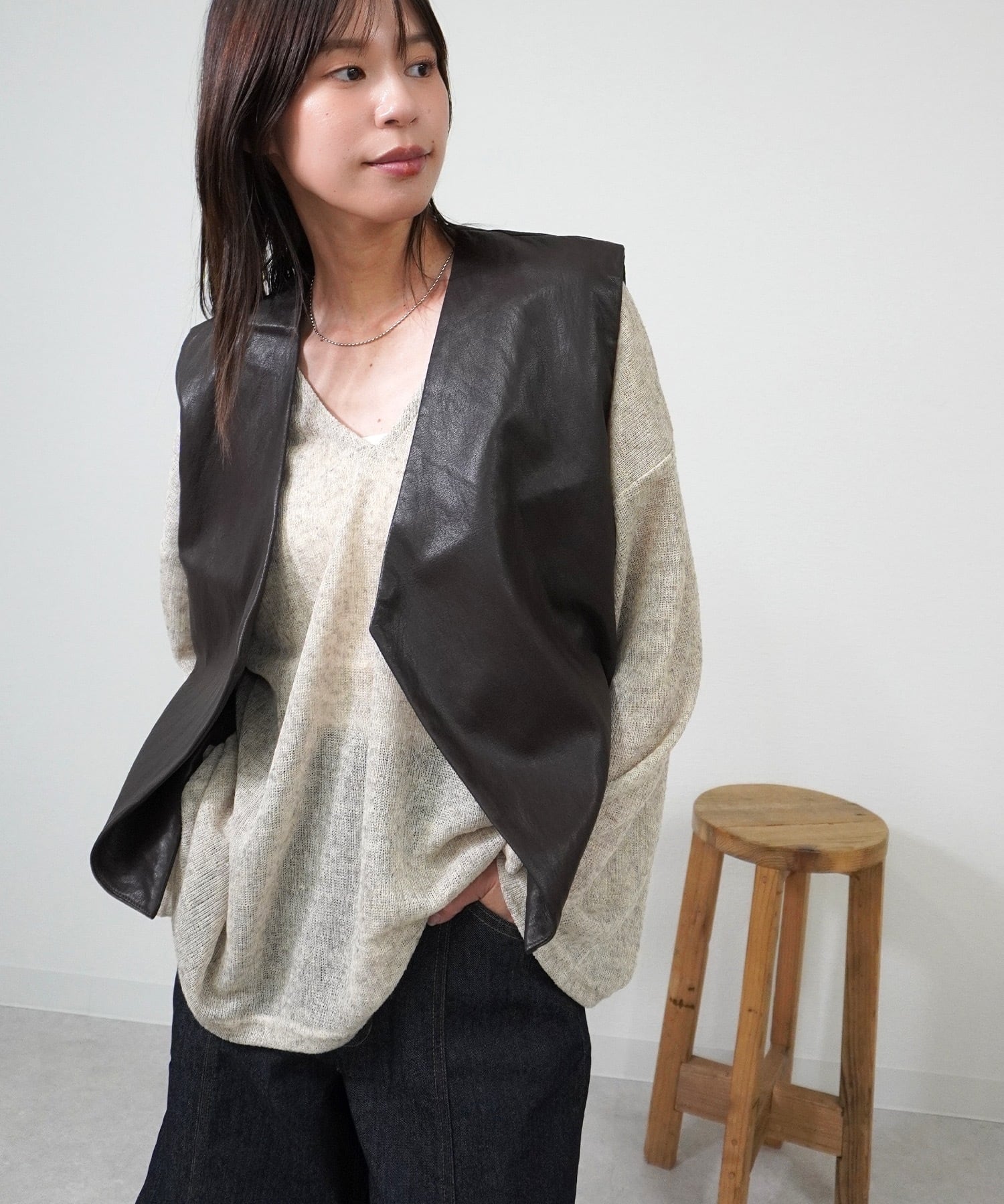 フェイクレザージレ 5672892 (0815)