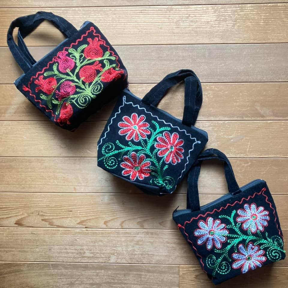 刺繡ミニバッグ ウズベキスタン | 世界の輸入雑貨 セレクトショップ