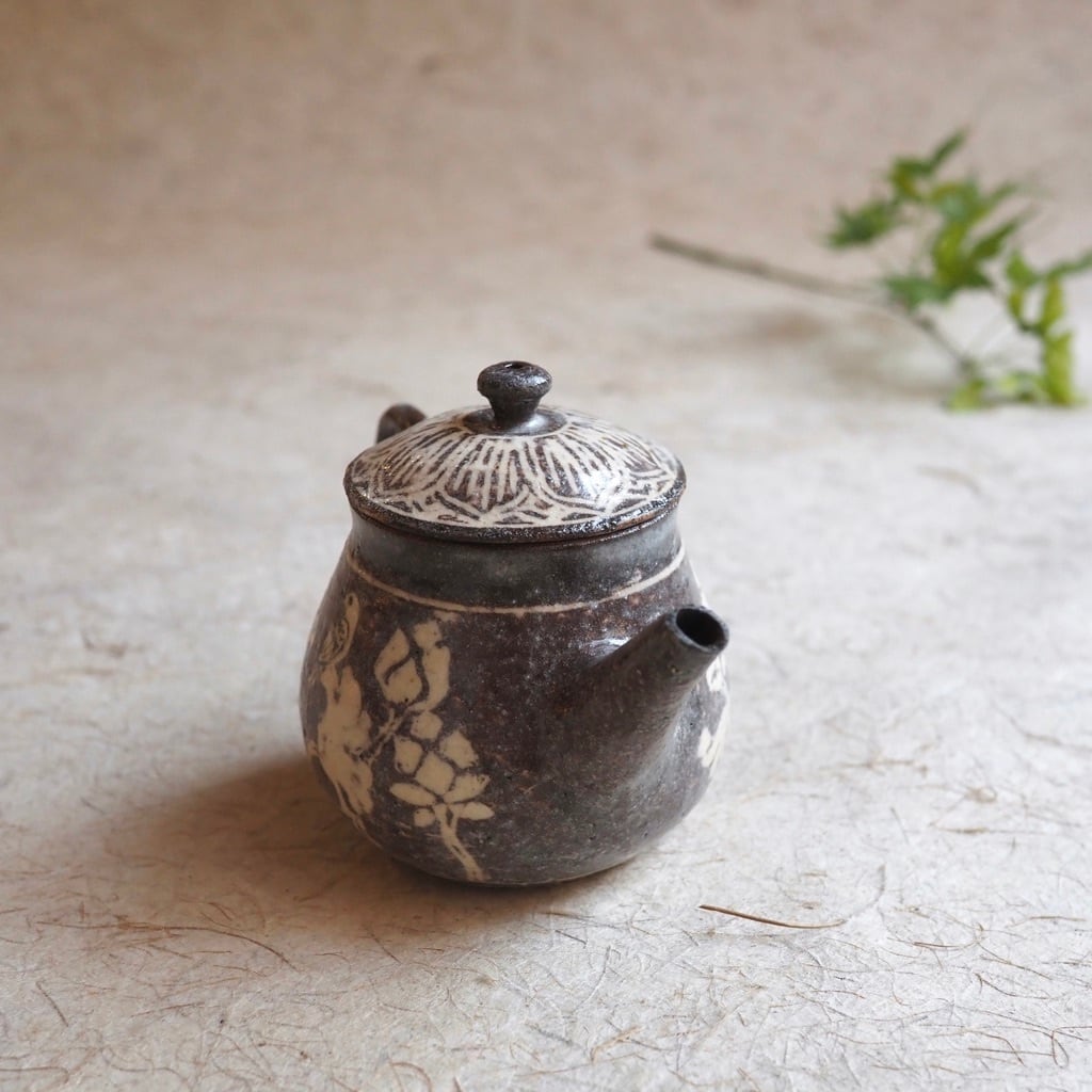 土本訓寛・久美子/象嵌 茶壺 鴛・唐子