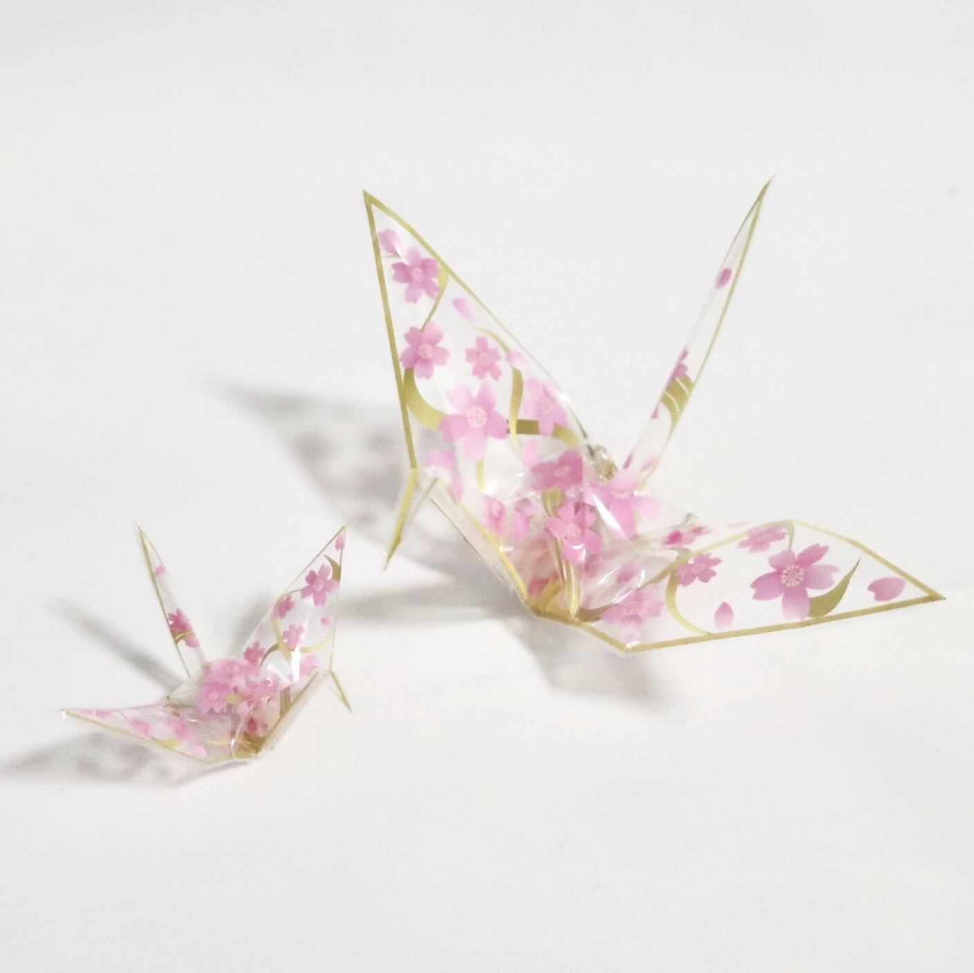 新素材おりがみ オリエステルおりがみ 桜模様の鶴 金魚模様の鶴 文具道