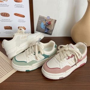 レディース スニーカー ランニング スポーツ ダッド フラットシューズ レースアップシューズ 3cm ラウンドトゥ フェイクレザー PU かわいい 大人可愛い シンプル カジュアル おしゃれ キュート スポーティー ボーイッシュ ルーズ 無地 春 夏 秋 冬 オールシーズン 通勤 通学 デート お出かけ 運動 アウトドア 公園 休日 ジム デイリー 普段使い お揃い 韓国 コーデ スタイル 22.5cm 23.0cm 23.5cm 24.0cm 24.5cm 25.0cm 緑 ピンク グリーン ベージュ