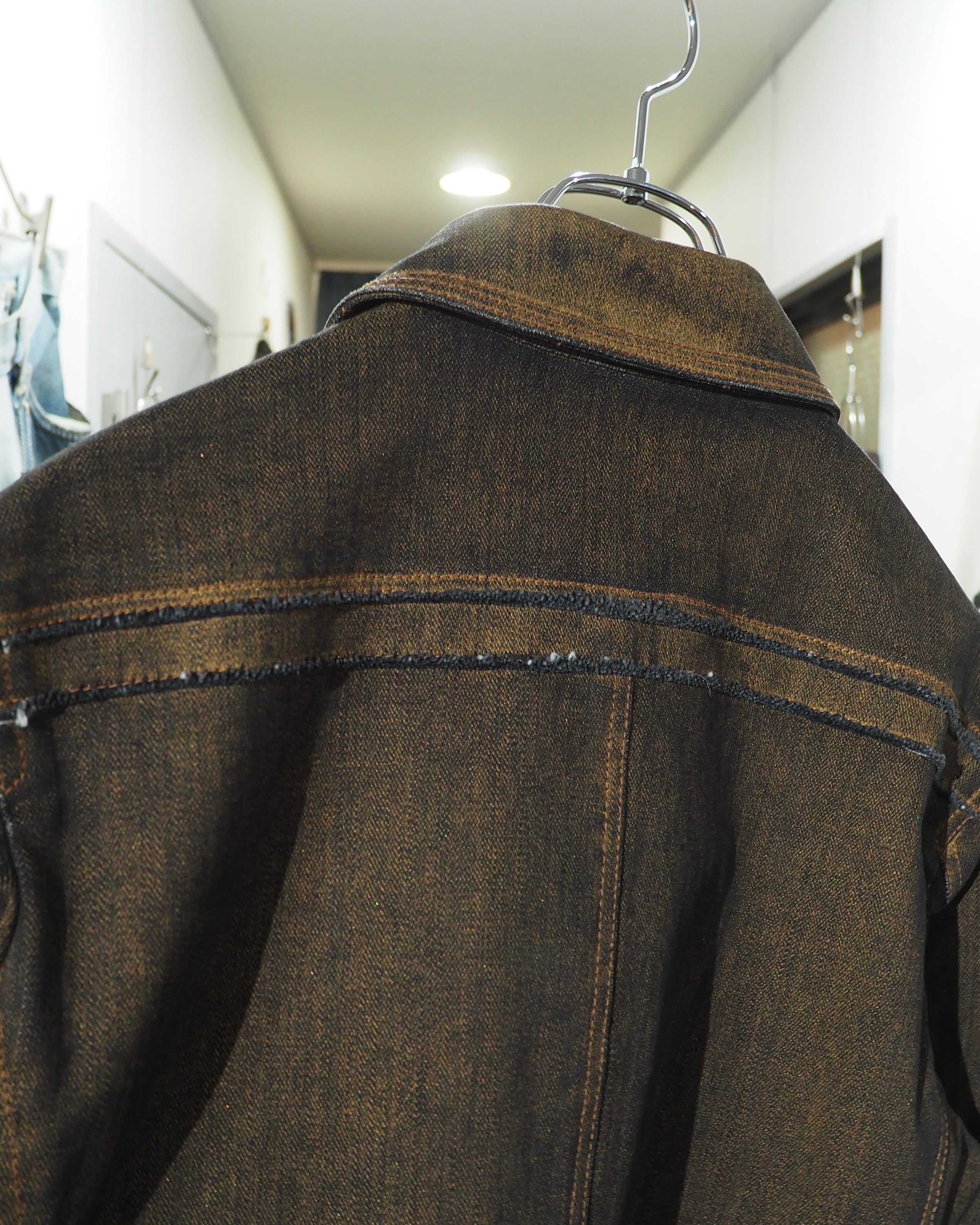 " ELLE HOMME " Beautiful Coating Processing × Western Details Denim Trucker Jacket