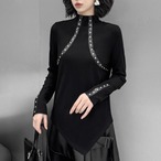 Slimming base layer top with studs (ME151)