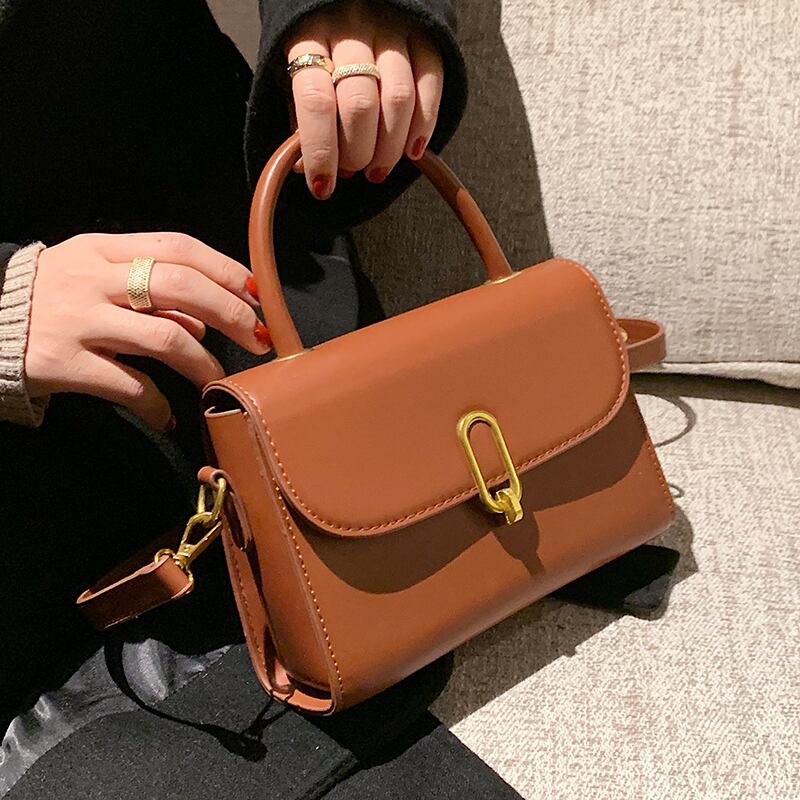 スタンダードシングル レトロ スクウェア メッセンジャーバッグ Tiancai_Wing_Bag92765962930