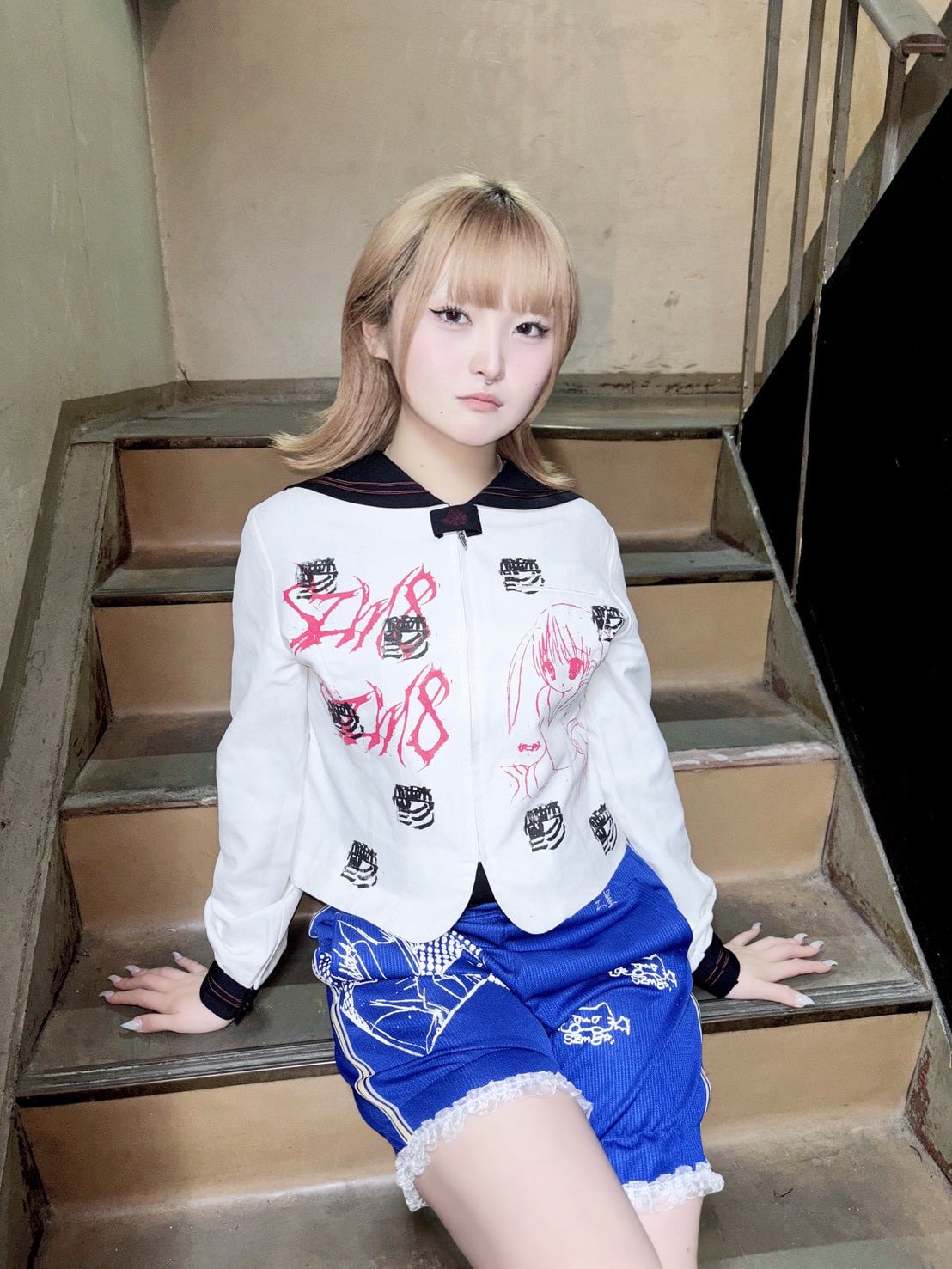 【雀蜂】リメイク古着 雀蜂