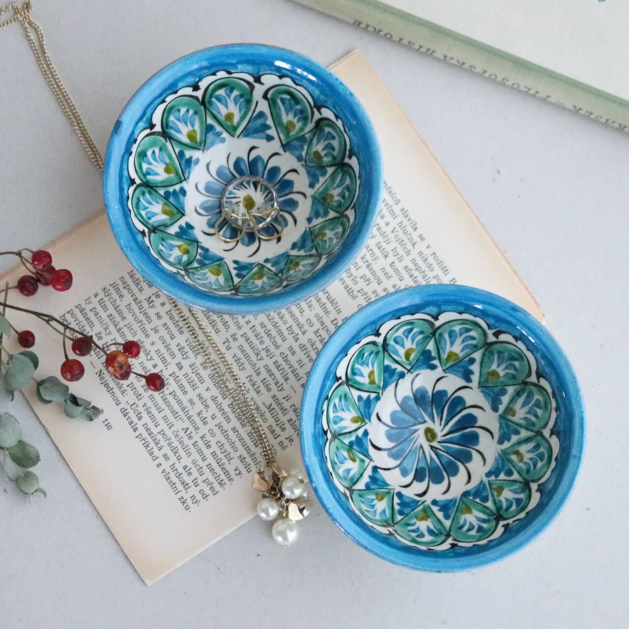 ウズベキスタン リシタン陶器 ボウル 水色 M ＊ おしゃれ ナチュラル