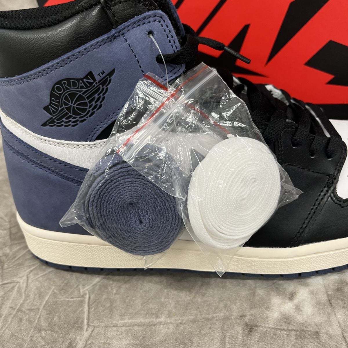 未使用】NIKE/ナイキ AIR JORDAN 1 RETRO HIGH OG BLUE MOON/エア