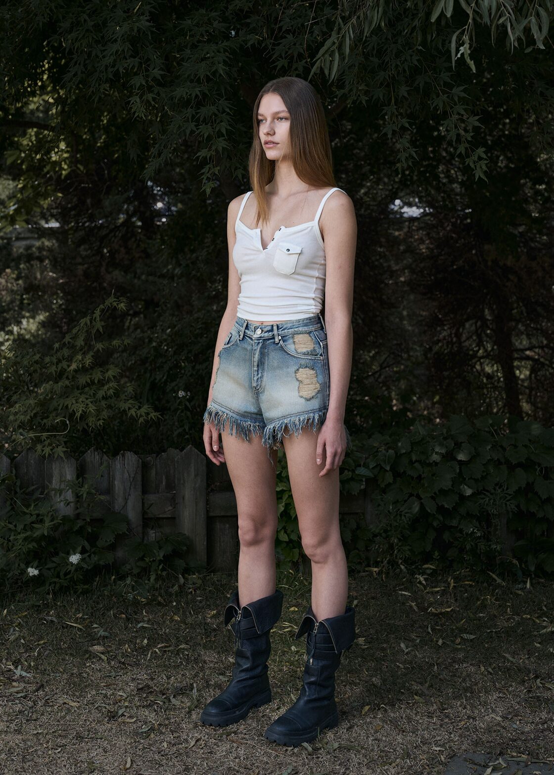 BOHEMIAN SEOUL] DAMAGE WASHING SHORTS, BLUE 正規品 韓国ブランド 