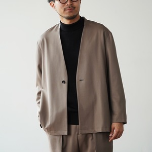 【秋冬ver】何も考えずに大人の好印象コーデが完成する「尾州ウールノーカラージャケット」（SUPER120's）