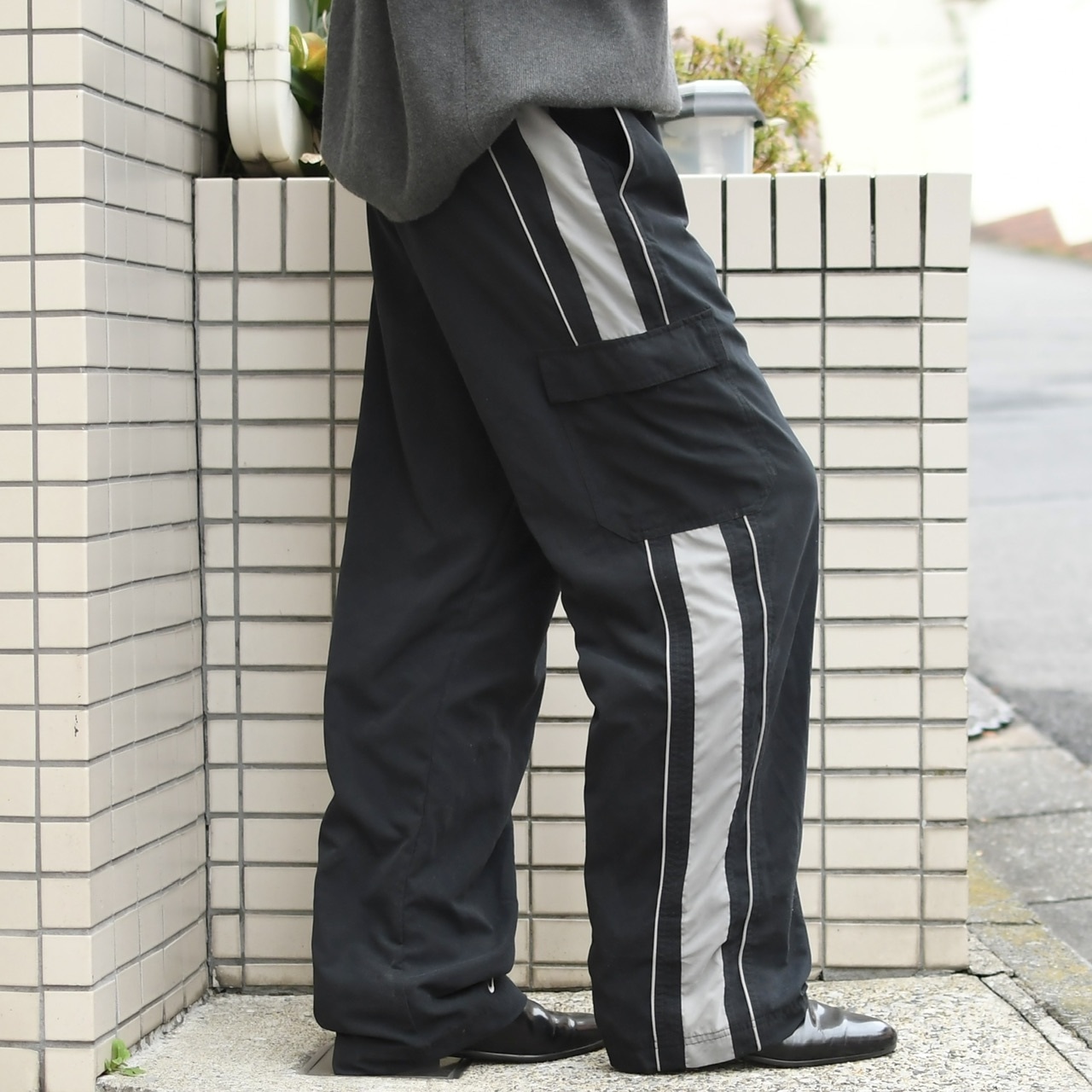 NIKE side line smooth cargo pants