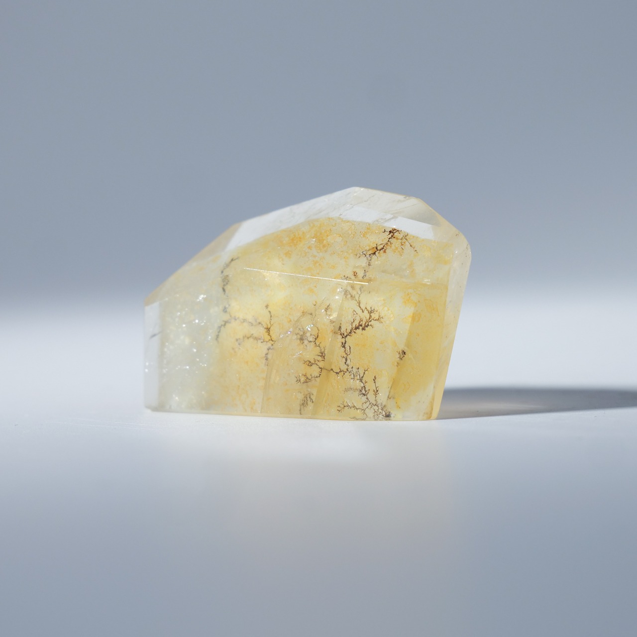 デンドリティック クォーツ ゴールデンヒーラー / フリーフォーム