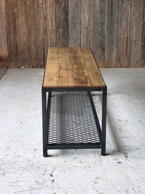 IRON MESH BENCH