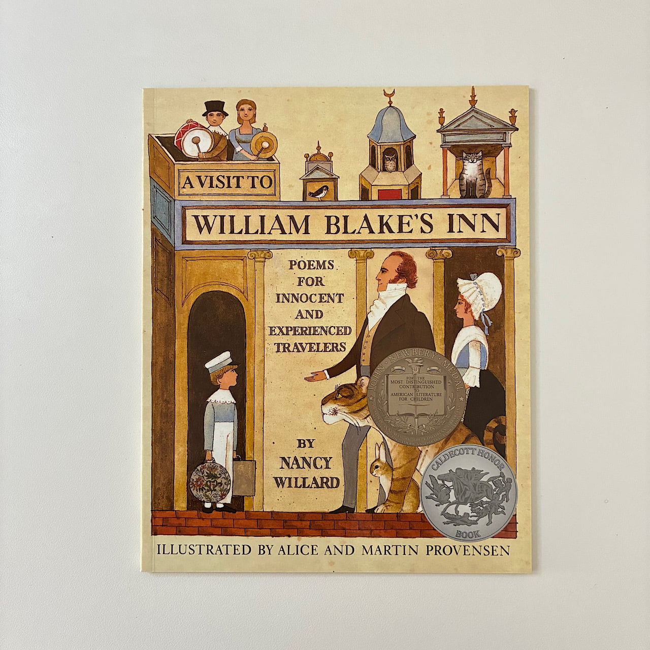 Houghton Mifflin Harcourt | 素敵な洋書の絵本屋さん Read Leaf Books