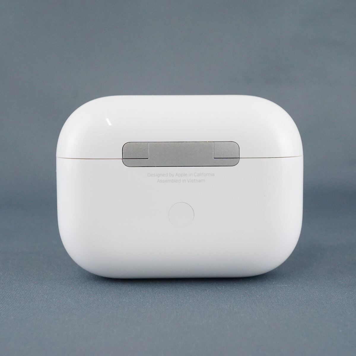 Apple AirPods Pro 充電ケースのみ MagSafe USED超美品 第