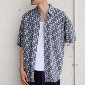 PERRY ELLIS all pattern shirt.