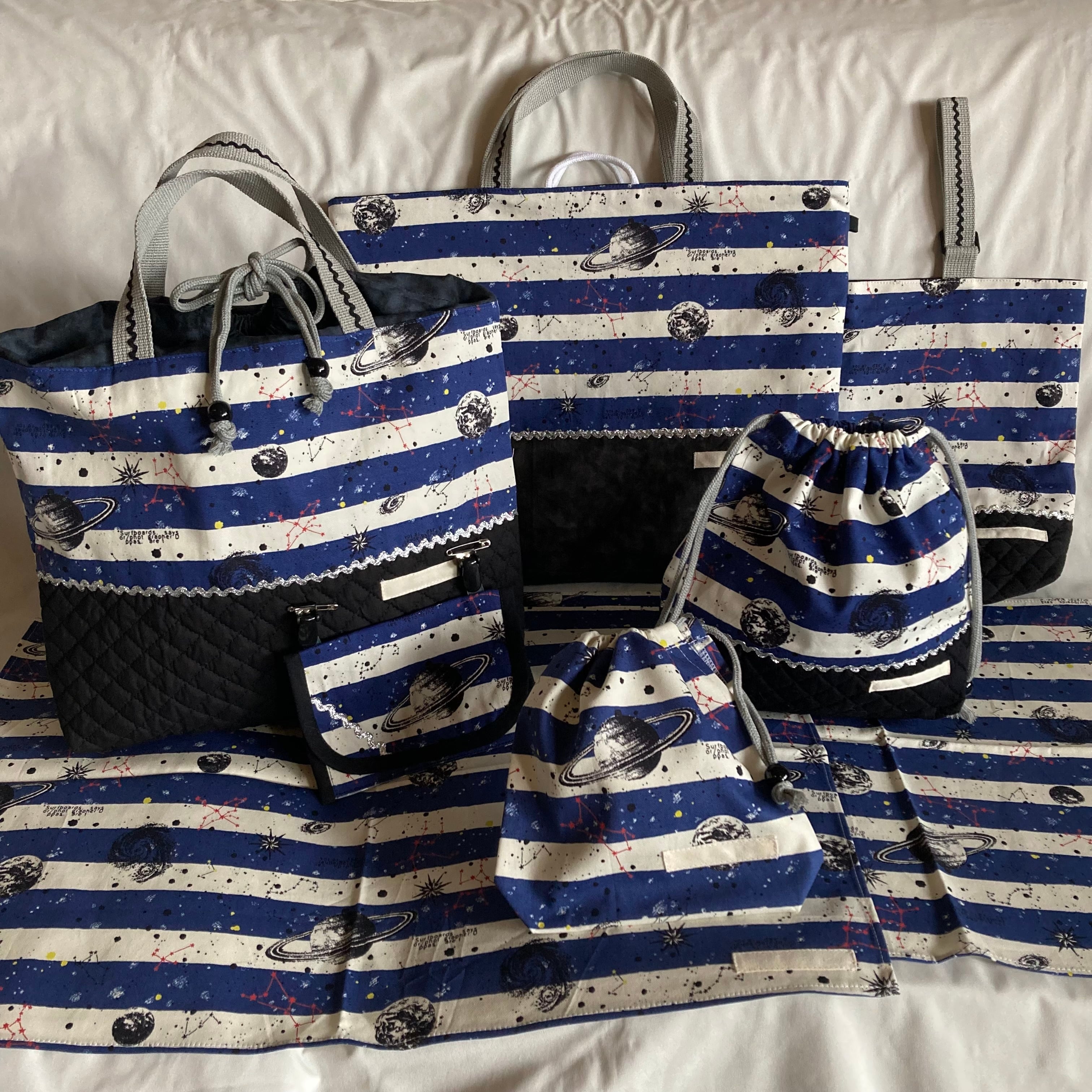 半額セール】入園入学ランチバッグお弁当入れ巾着☆白くま＆ペンギン