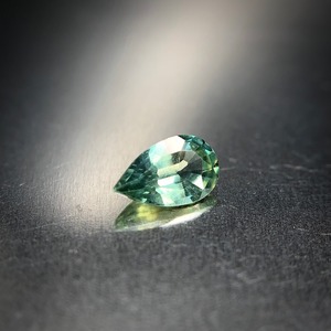 唯一無二の青色 0.26ct 希少石 天然 モンタナサファイア